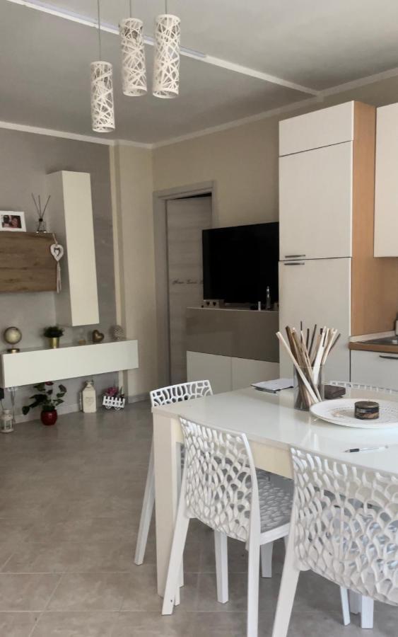 A Due Passi Dal Centro Apartment Ravenna Ngoại thất bức ảnh