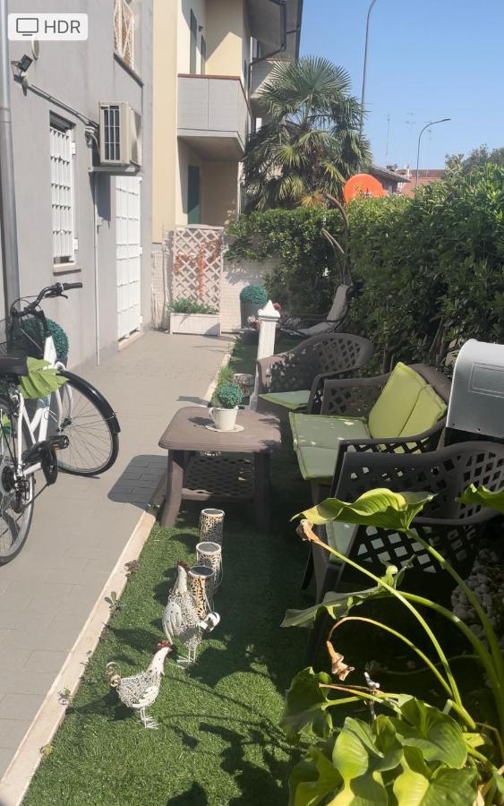 A Due Passi Dal Centro Apartment Ravenna Ngoại thất bức ảnh