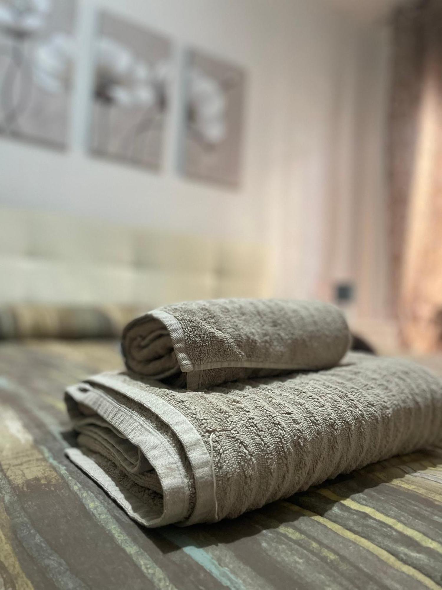 A Due Passi Dal Centro Apartment Ravenna Ngoại thất bức ảnh
